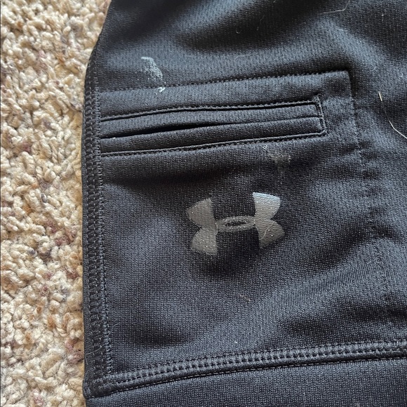 Under Armour Black Shorts with bright green waist band - Picture 4 of 6